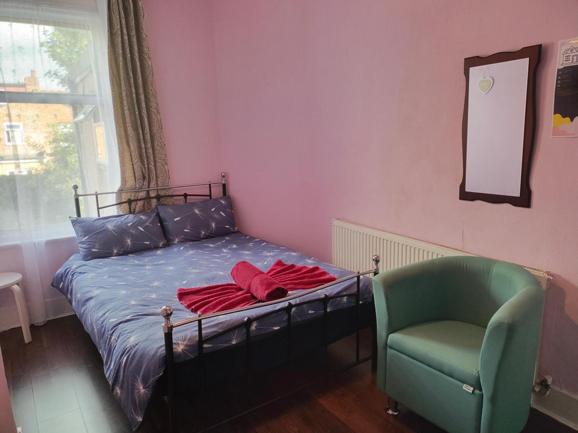 Готель Charming Double Bed Retreat Лондон Екстер'єр фото